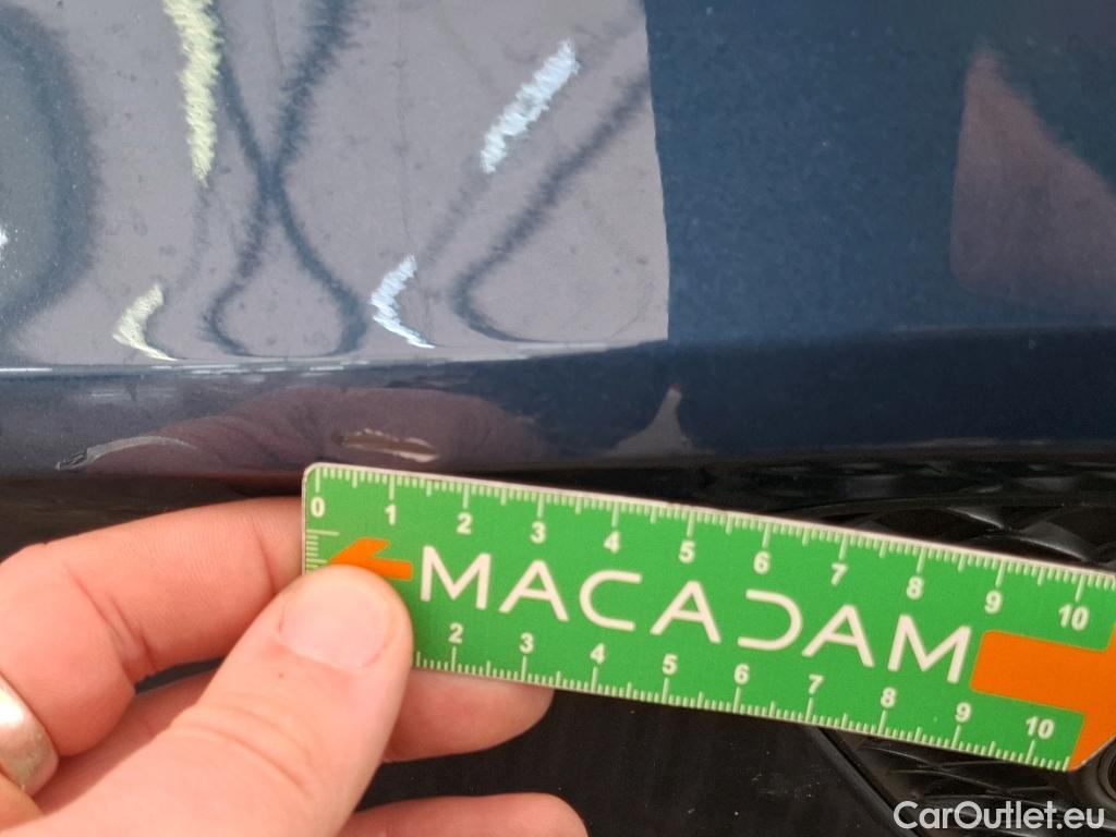  Mercedes  A-Klasse MERCEDES-BENZ Classe A Berline / 2018 / 4P / Berline A 250 e Business Line 8G-DCT #2