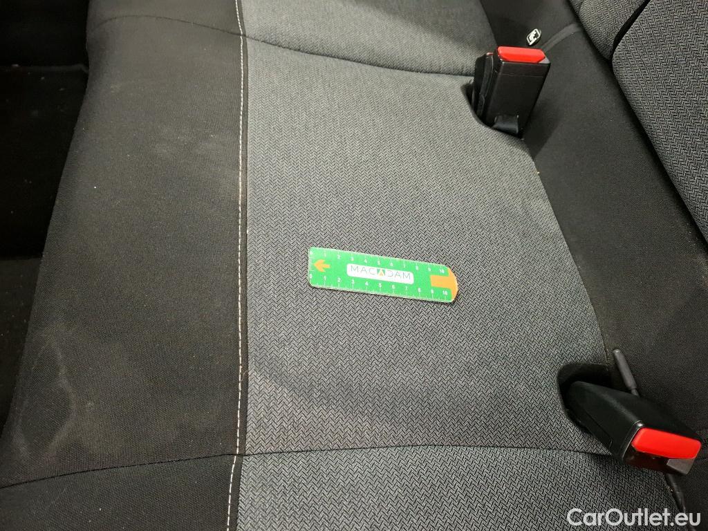  Citroen  C4 CITROEN  / 2020 / 5P / Berline PureTech 100 S&S BVM6 Live Pack Business #34