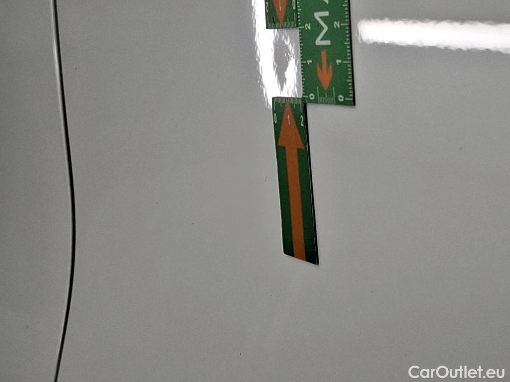  Citroen  Jumpy CITROEN  4p Combi Taille M BlueHDi 100 S&S BVM6 Confort #47