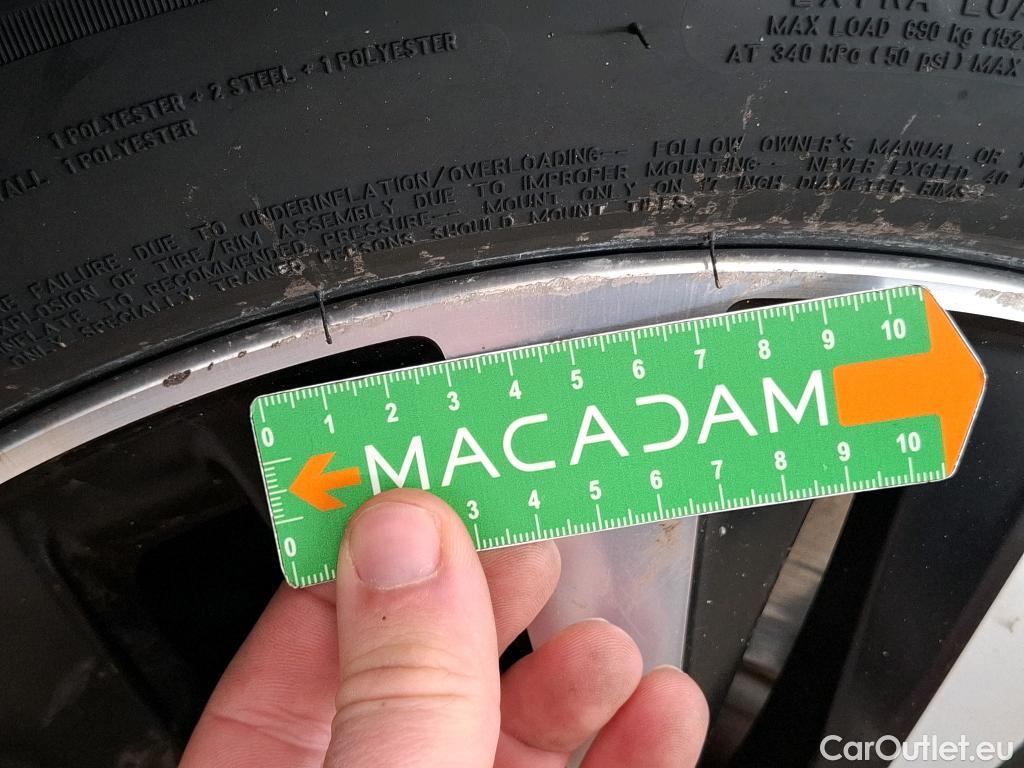  Mercedes  A-Klasse MERCEDES-BENZ Classe A Berline / 2018 / 4P / Berline A 250 e Business Line 8G-DCT #7