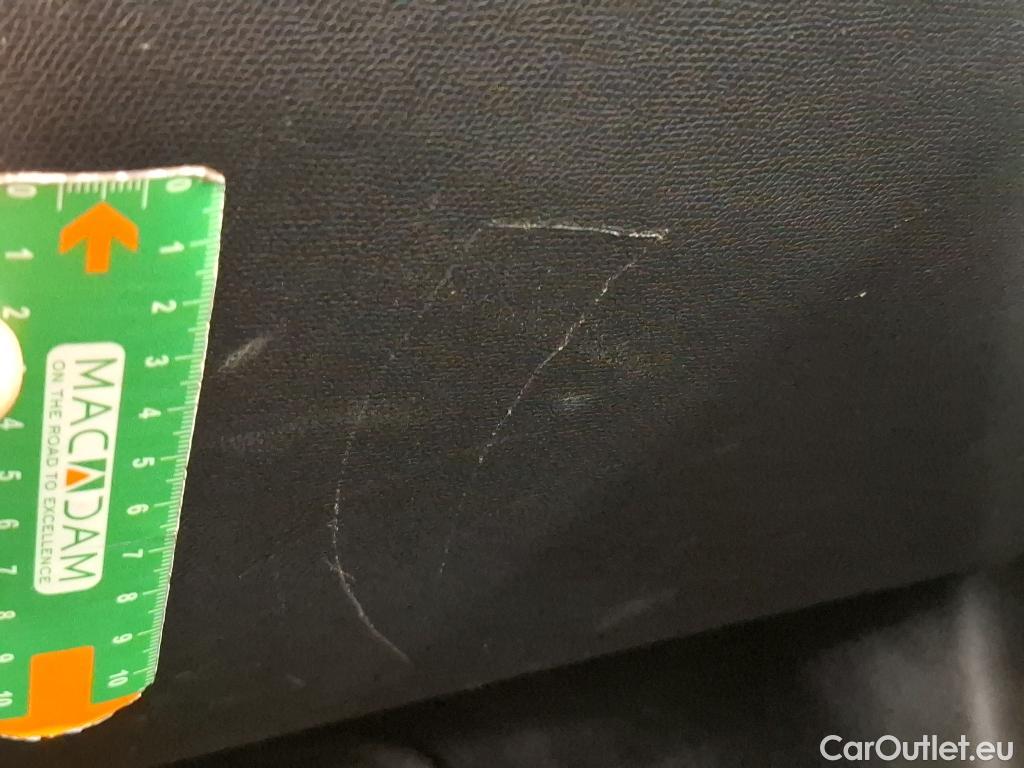  Citroen  C4 CITROEN  / 2020 / 5P / Berline PureTech 100 S&S BVM6 Live Pack Business #14