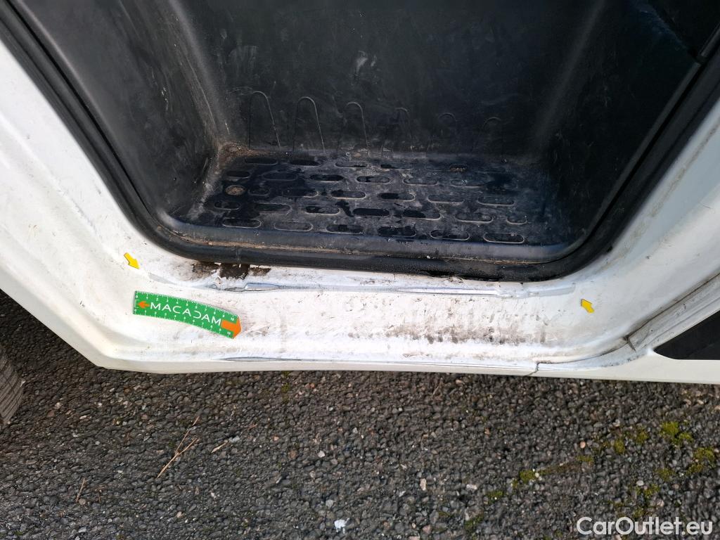  Citroen  Jumper  Fourgon 30 L2H1 BlueHDi 120 2.2 BlueHDi #26