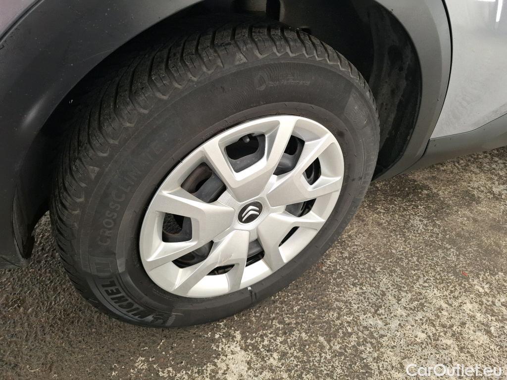  Citroen  C4 CITROEN  / 2020 / 5P / Berline PureTech 100 S&S BVM6 Live Pack Business #24