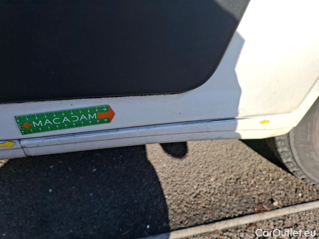  Citroen  Jumper  Fourgon 30 L2H1 BlueHDi 120 2.2 BlueHDi #30