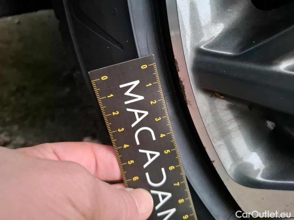  Hyundai  Konna Kona Executive Hybrid 2WD 1.6 GDI 140CV BVA6 E6d #25