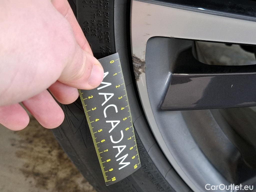  Peugeot  3008  II Allure Pack 1.5 HDi 130CV BVA8 E6d #35