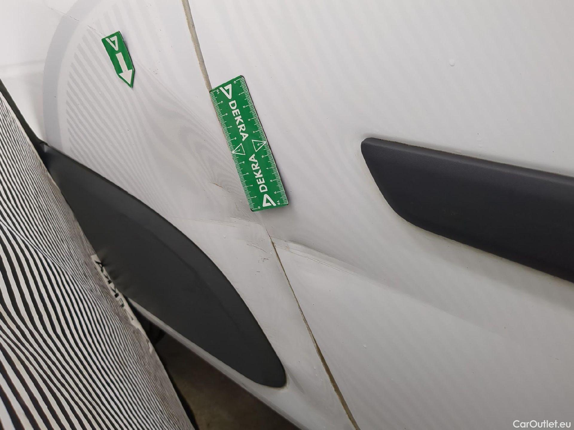  Renault  Kangoo  II Express Maxi Extra (Série Spéciale) 1.5 dCi 95CV BVM6 E6dT #19