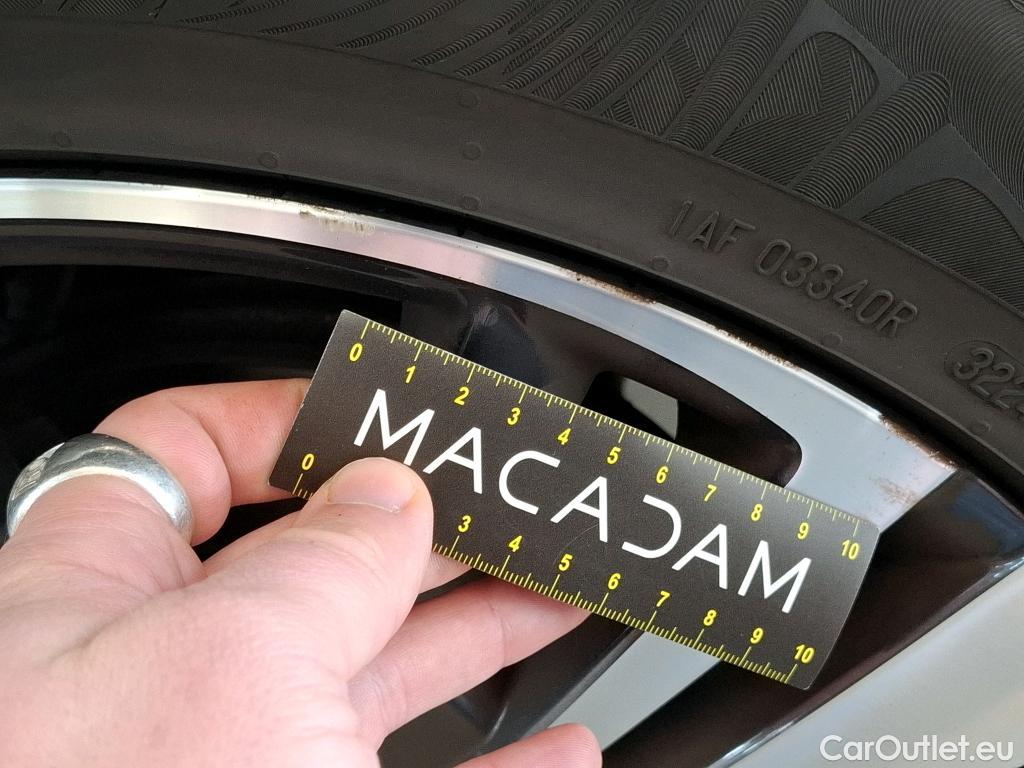  Peugeot  3008  II Allure Pack 1.5 HDi 130CV BVA8 E6d #33