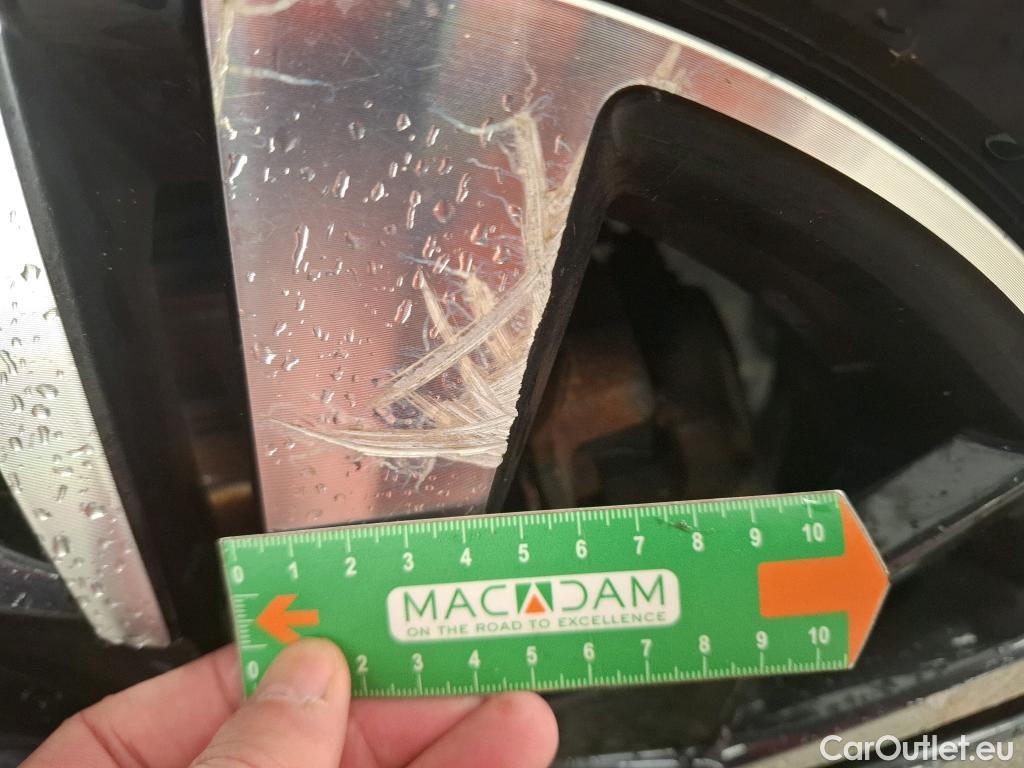  Peugeot  3008  Allure 1.5 HDi 130CV BVA8 E6dT #19