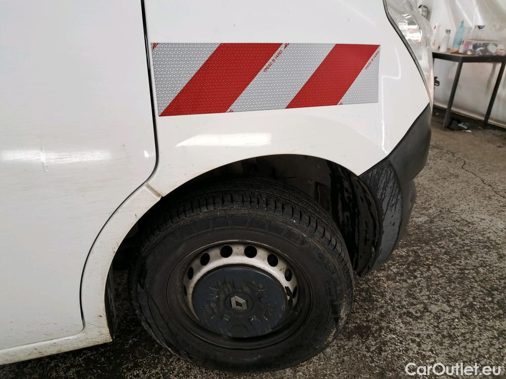  Renault  Master RENAULT  / 2014 / 4P / Fourgon tôlé FG GCf Trac F3500 L2H2 dCi 110 S&S Euro6 #24