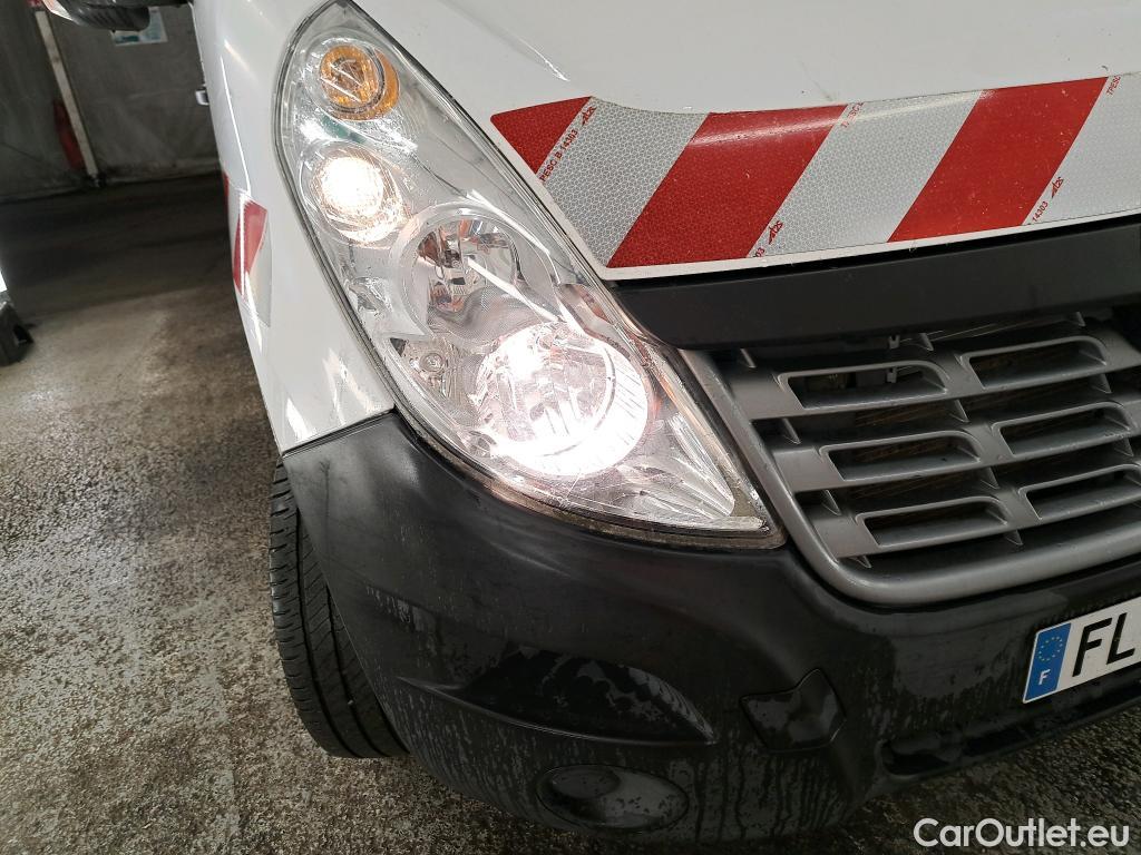  Renault  Master RENAULT  / 2014 / 4P / Fourgon tôlé FG GCf Trac F3500 L2H2 dCi 110 S&S Euro6 #34