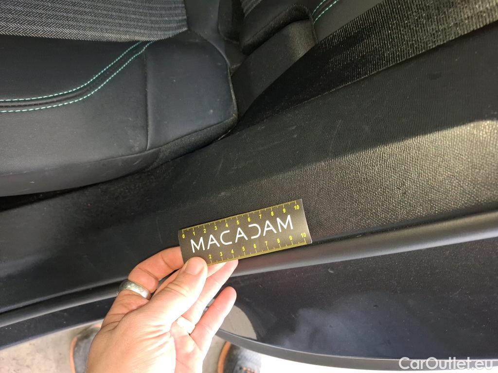  Peugeot  3008  II Allure Pack 1.5 HDi 130CV BVA8 E6d #25