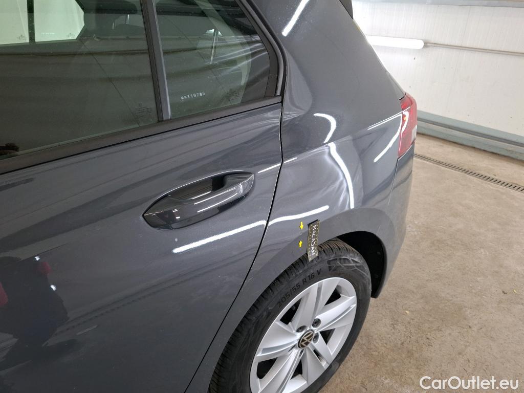  Volkswagen  Golf  VOLKSWAGEN / 2020 / 5P / Berline 2.0 TDI SCR 150 DSG7 Life Busi #1