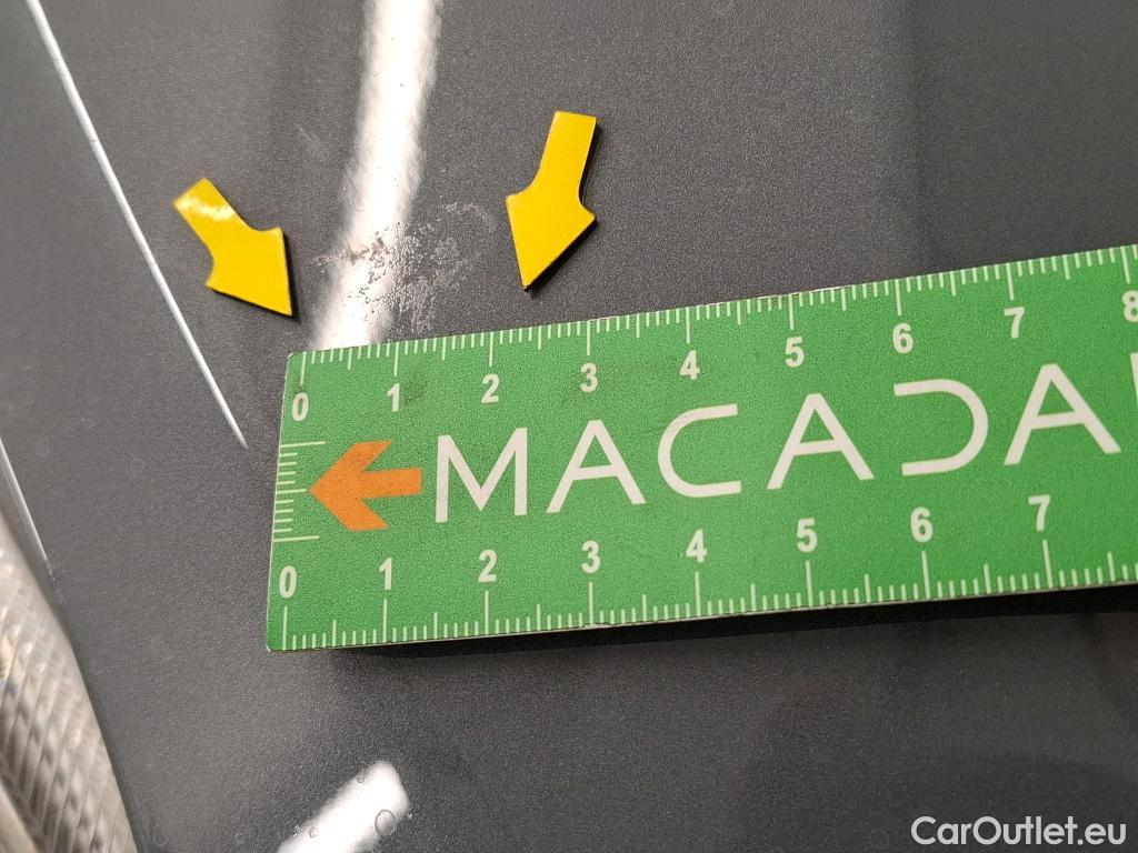  Volvo  XC60 VOLVO  / 2021 / 5P / SUV B4 197 GearTronic 8 Inscription #4