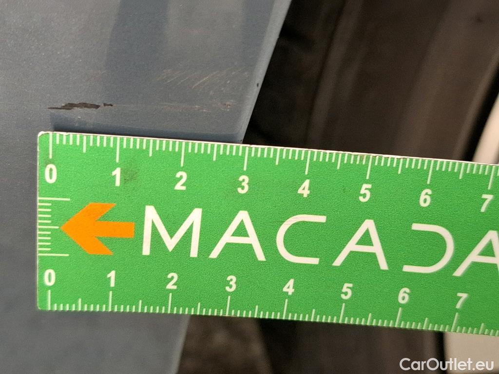  Volvo  XC60 VOLVO  / 2021 / 5P / SUV B4 197 GearTronic 8 Inscription #24