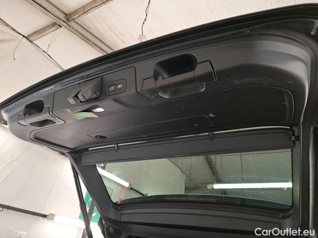  Volvo  XC60 VOLVO  / 2021 / 5P / SUV B4 197 GearTronic 8 Inscription #7