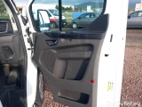  Ford  Transit FORD  CUSTOM / 2018 / 4P / COMBI 320 L1H1 TREND 2.0 ECOBLUE HYBRID130 CV #88