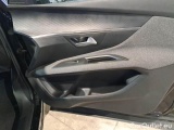  Peugeot  3008 PEUGEOT  / 2020 / 5P / SUV BLUEHDI 130 EAT8 SeS ACTIVE BUSINESS #144