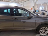  Volkswagen  Tiguan VOLKSWAGEN  / 2016 / 5P / SUV 2.0 TDI SCR 110KW BUSINESS BMT #25