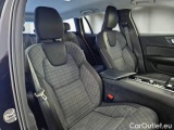  Volvo  V60 VOLVO  / 2019 / 5P / STATION WAGON B4 D AUTOM.CORE #13