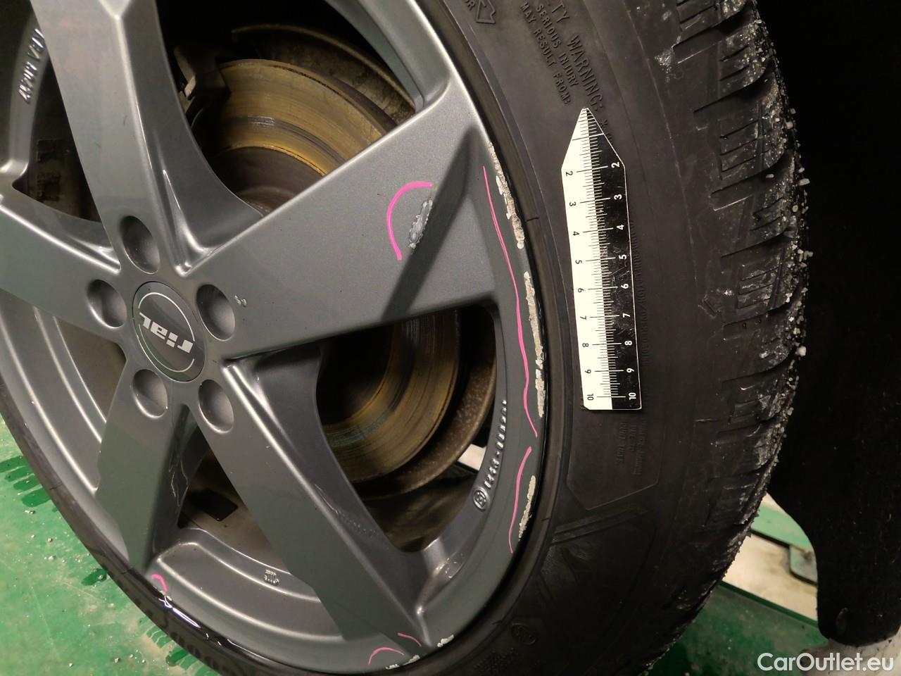  Volvo  V60  T6 TE AWD R-Design Aut. #18