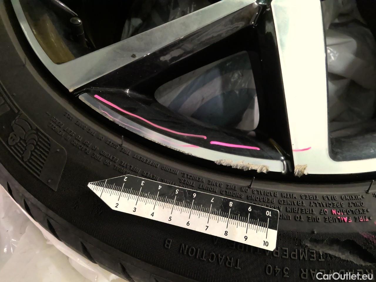  Volvo  V60  T6 TE AWD R-Design Aut. #2