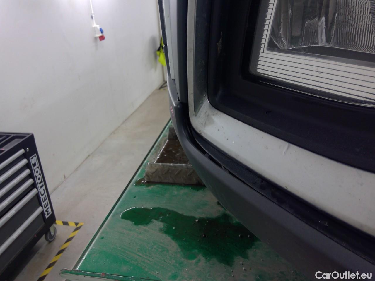  Volkswagen  Passat  All.TDI 190 4M Aut #3