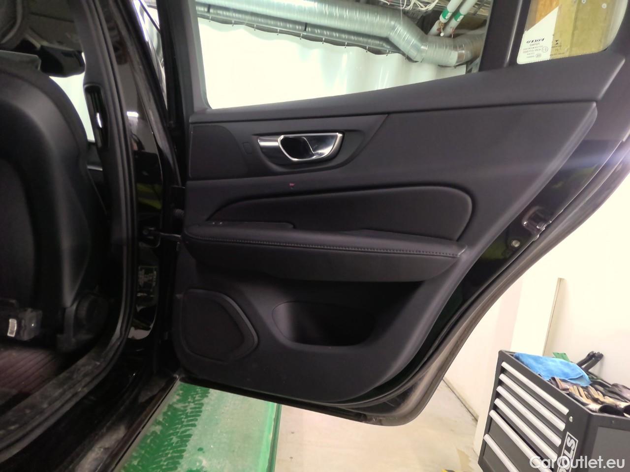  Volvo  V60  B4D 197 Mo.A.N.P.E.FWD Aut #7