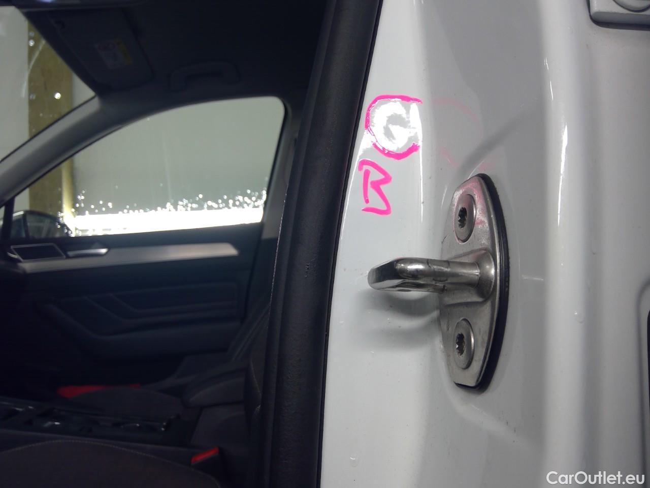  Volkswagen  Passat  All.TDI 190 4M Aut #6