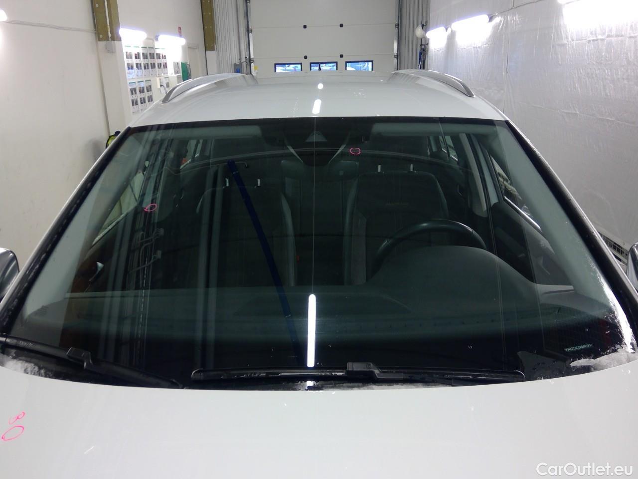  Volkswagen  Passat  All.TDI 190 4M Aut #14