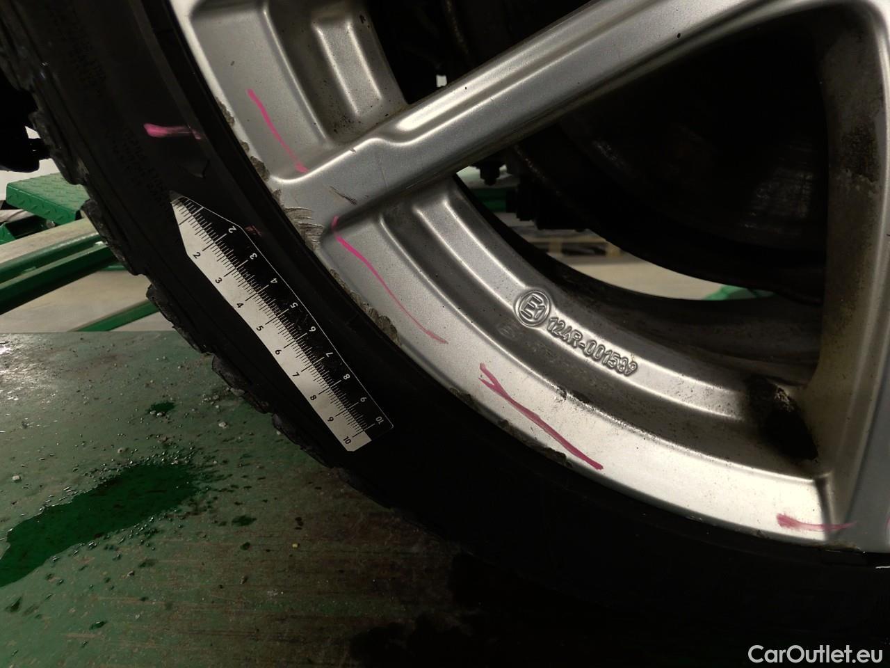  Volvo  V60  T6 TE AWD R-Design Aut. #17