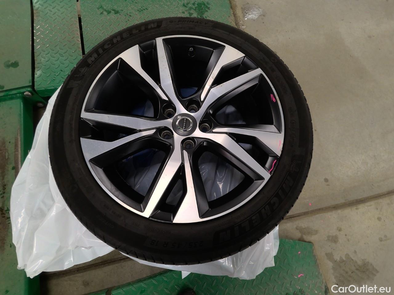  Volvo  V60  T6 TE AWD R-Design Aut. #1