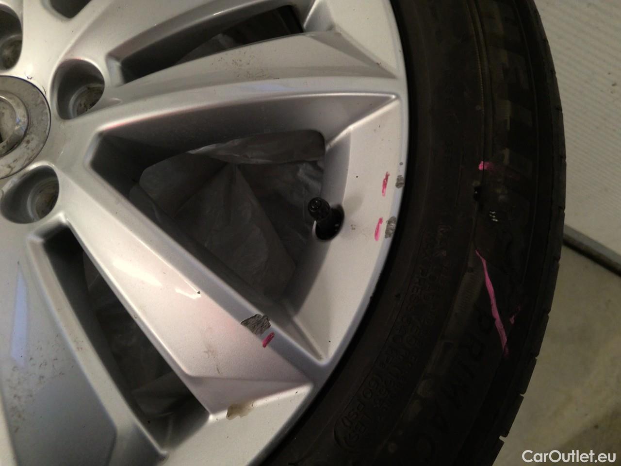  Volvo  V60  B4D 197 Mo.A.N.P.E.FWD Aut #2