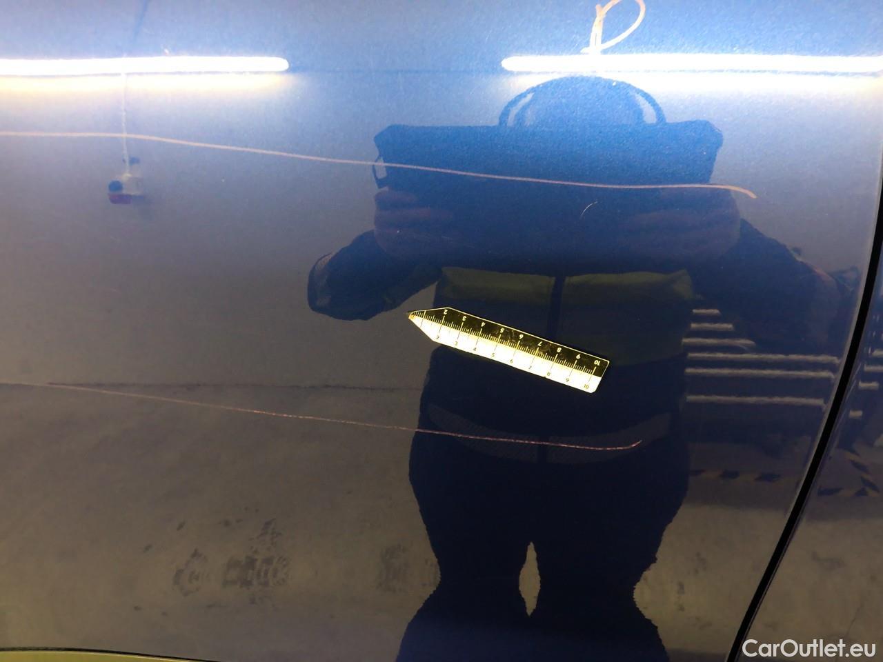  Volkswagen  ID.4  EV 77kWh Pro Performance #5