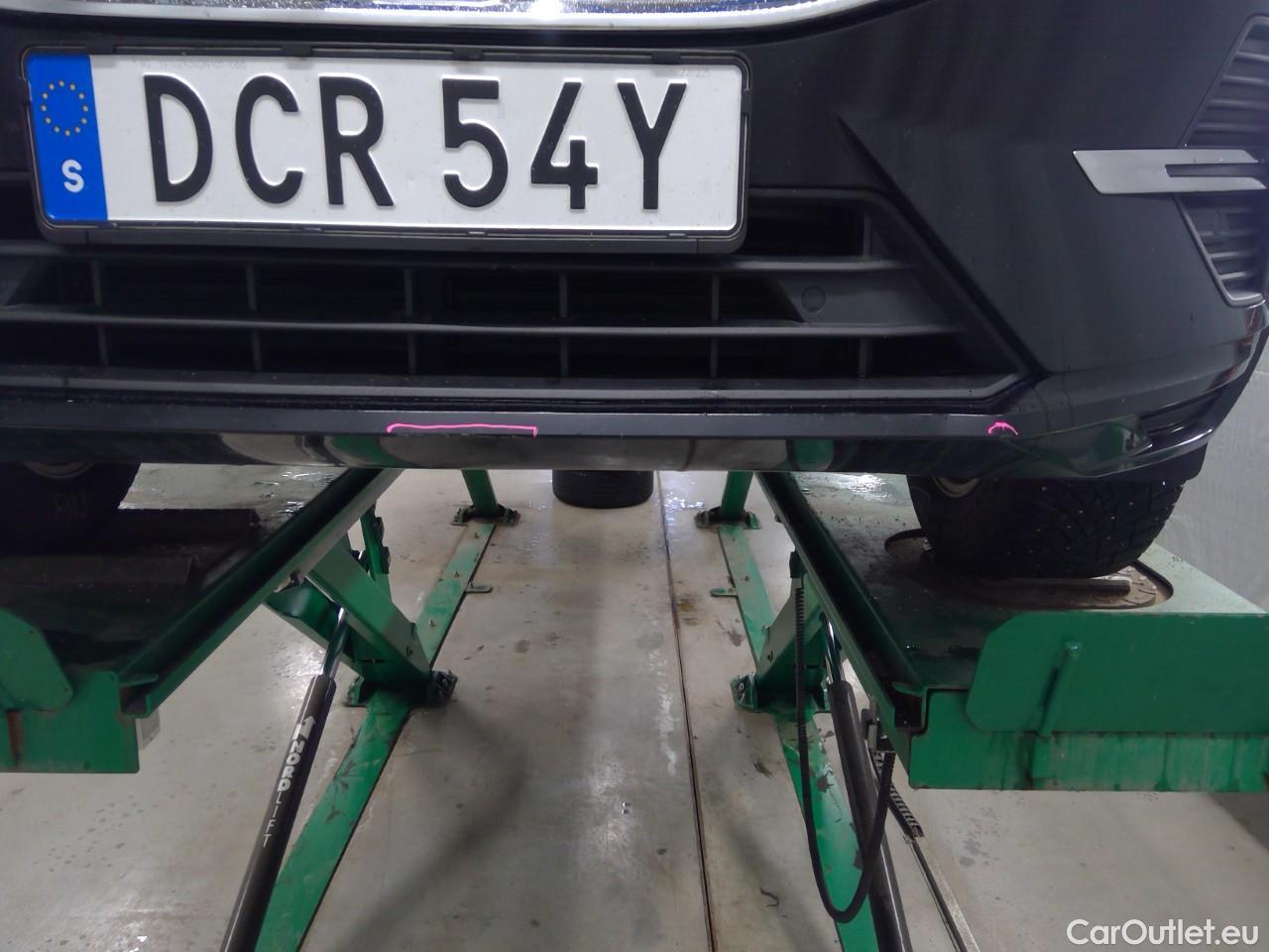  Volvo  XC60  B4D 197 Mom.Ad.Ed.FWD Aut #3