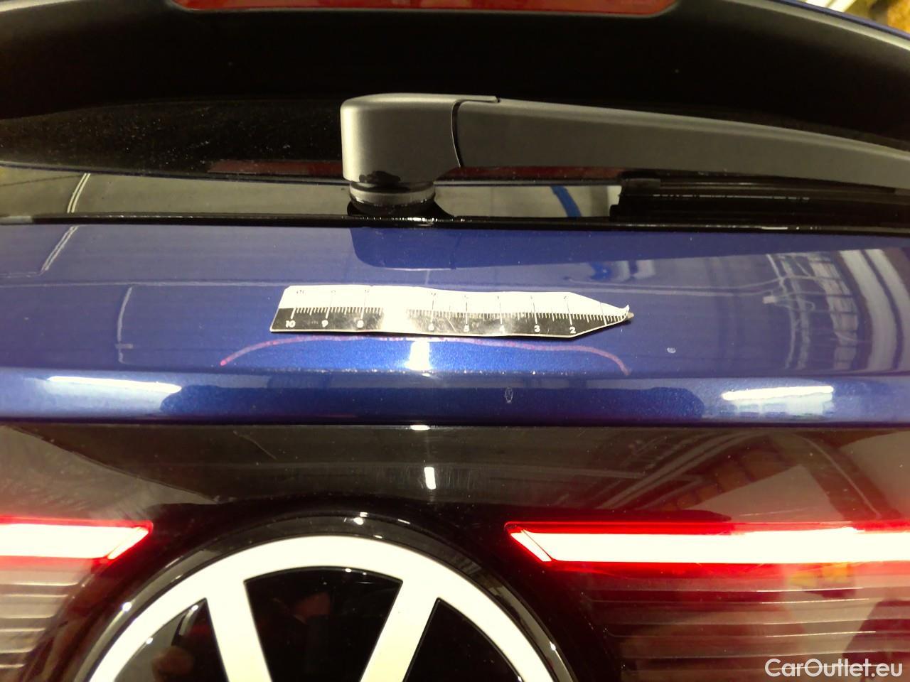  Volkswagen  ID.4  EV 77kWh Pro Performance #8