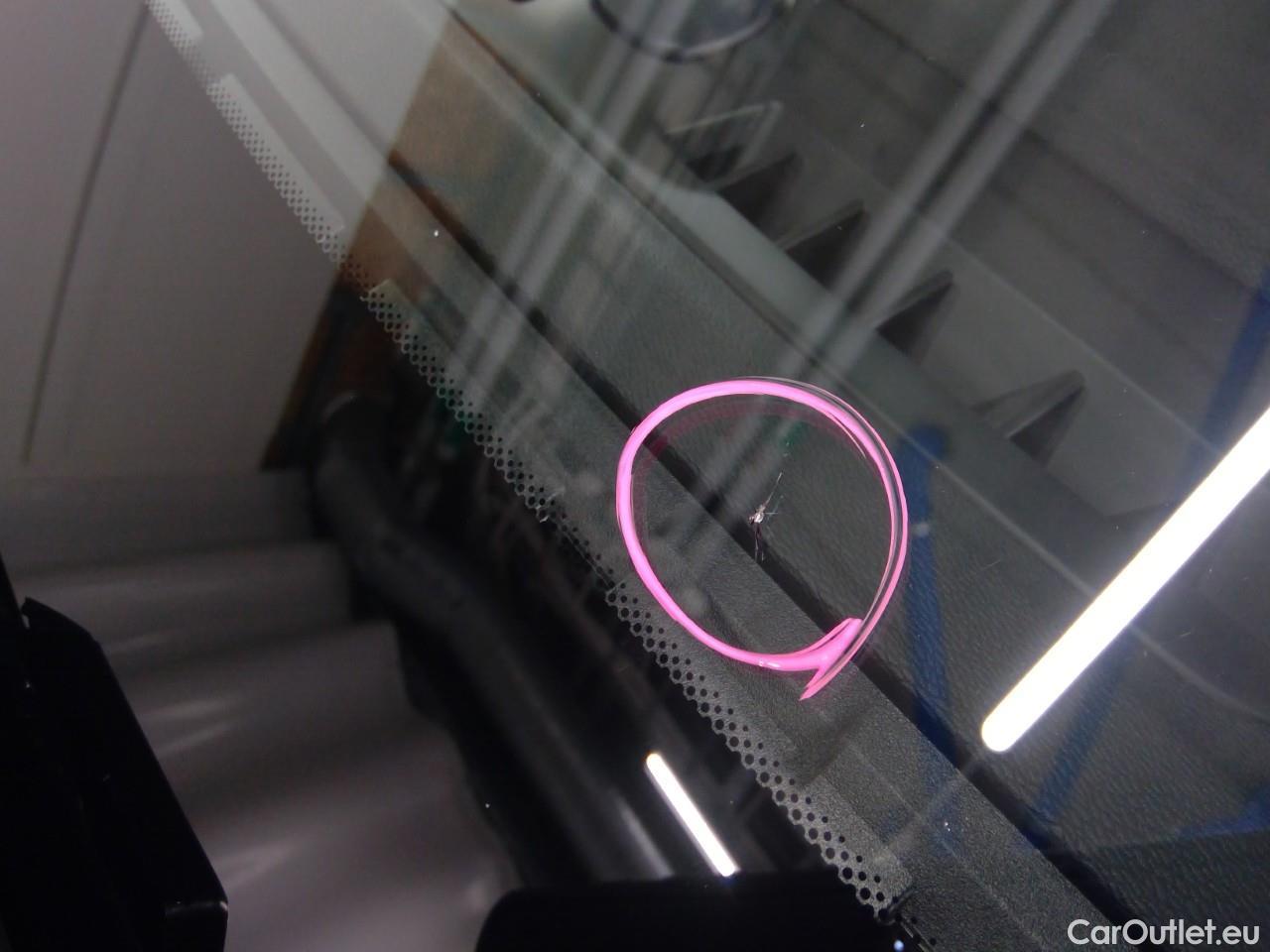  Volvo  XC60  B4D 197 Mom.Ad.Ed.FWD Aut #16