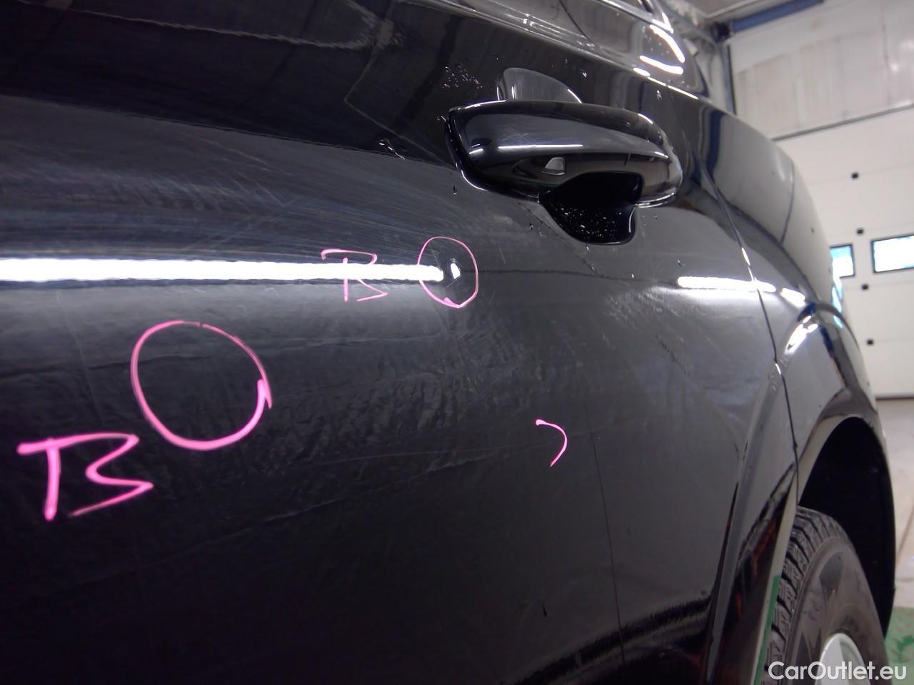  Volvo  XC60  B4D 197 Mom.Ad.Ed.FWD Aut #6