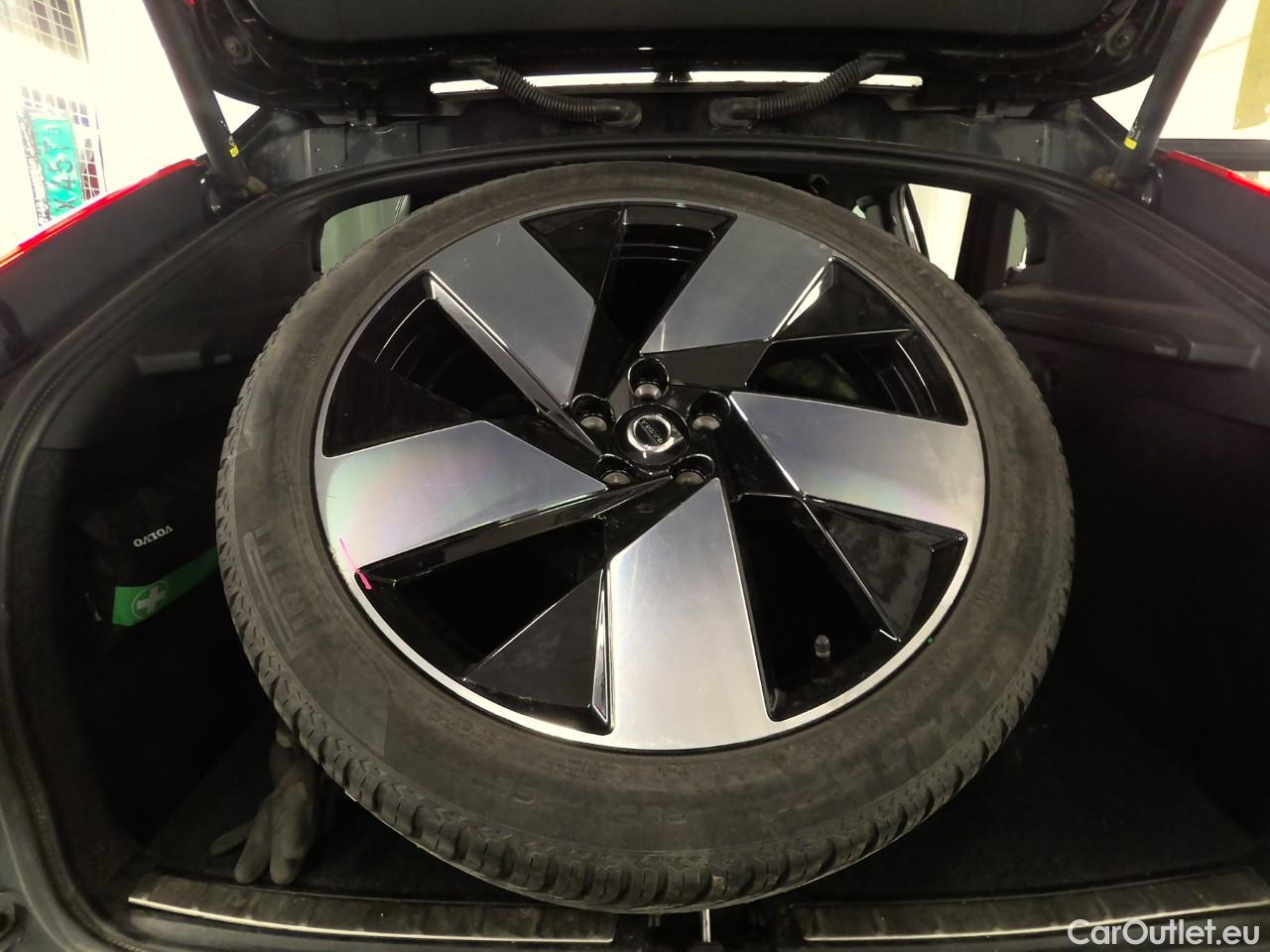  Volvo  C40  Recharge Ultimate Aut #11