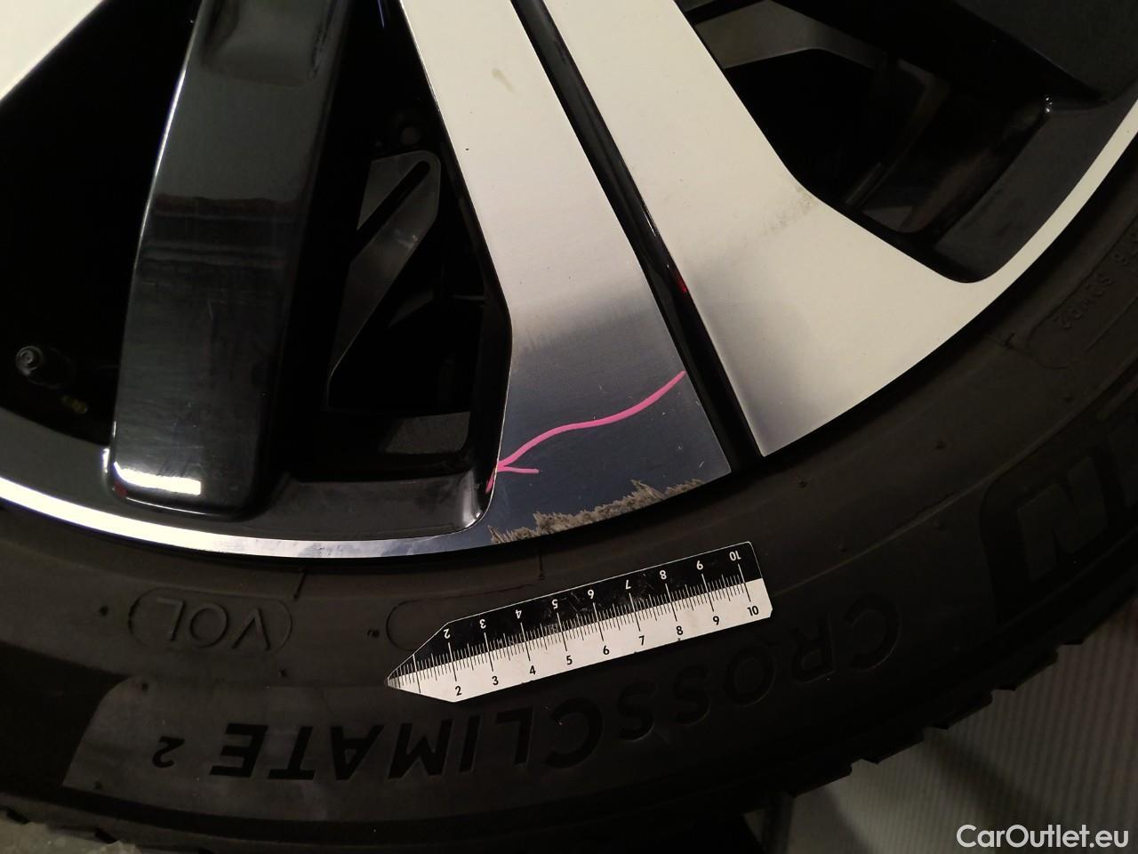  Volvo  XC60  T6 350 Pl.Br.Rec. AWD Aut #3