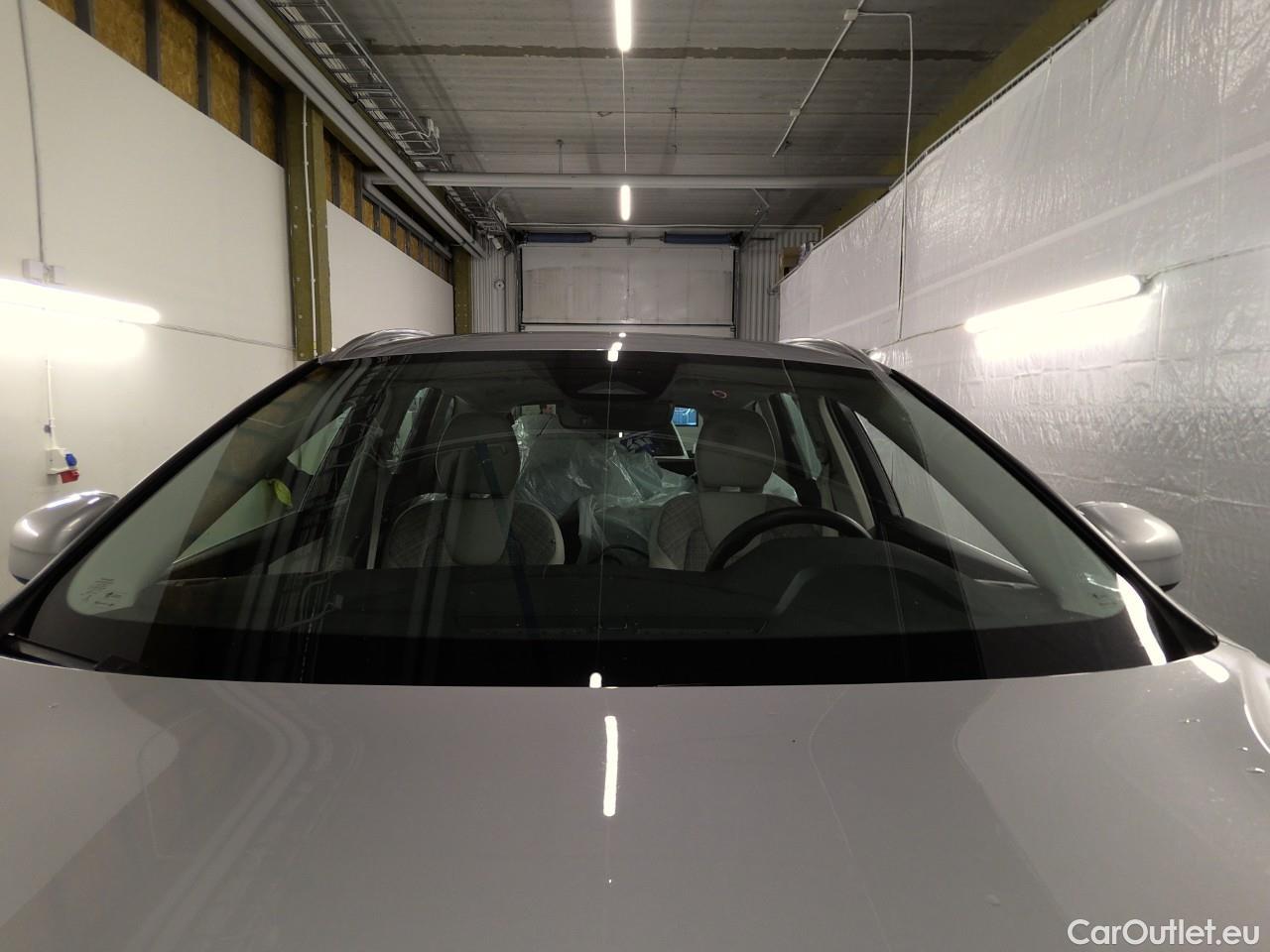  Volvo  XC60  T6 350 Co.Ed.Rec. AWD Aut #14