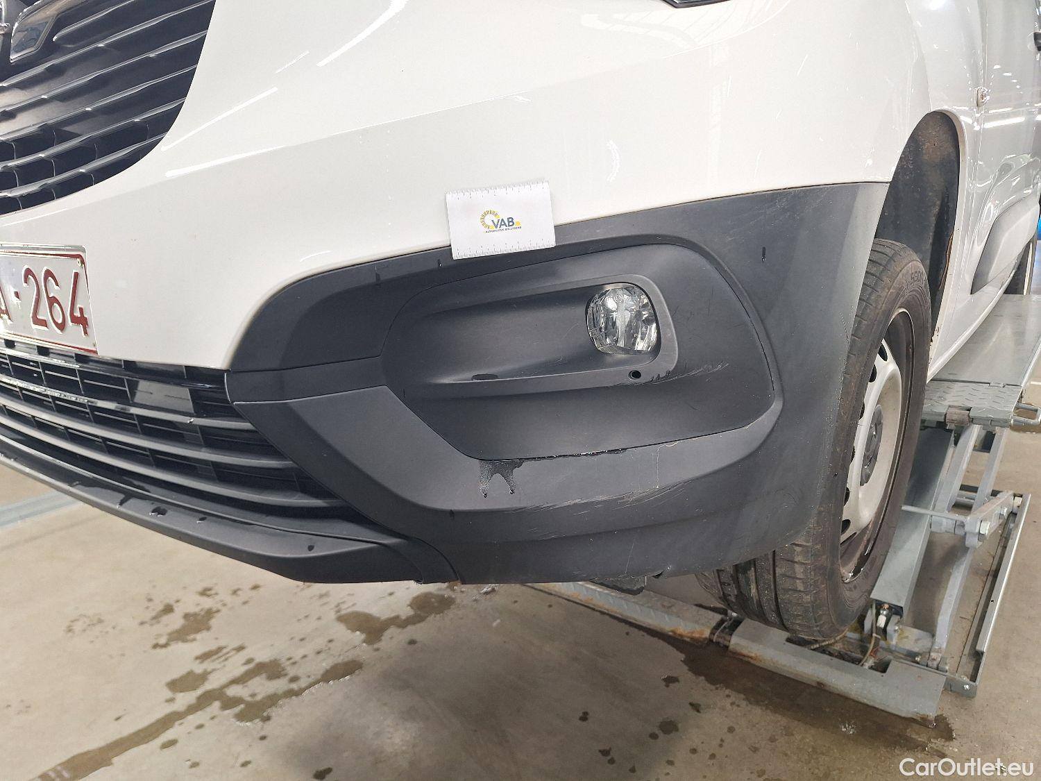  Opel  Combo Opel, _ '18, Opel  1.2 Turbo 81kW 2.3T L2H1 Edition 4d #55