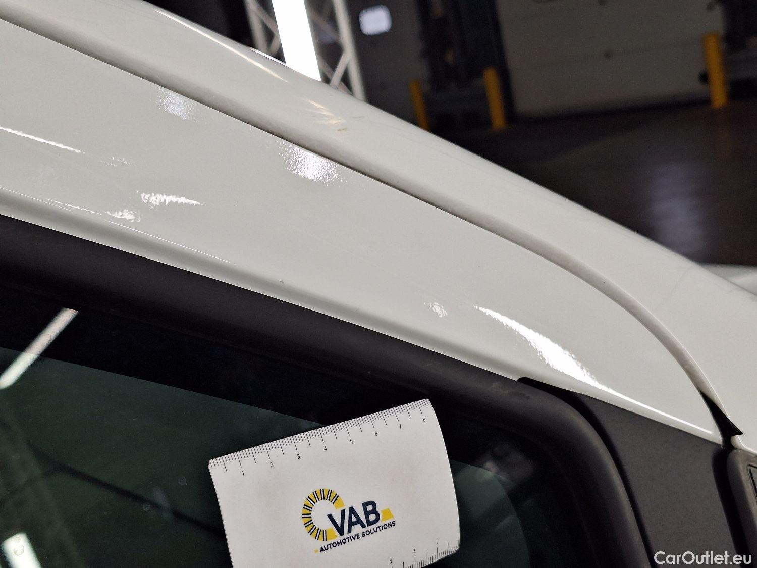  Opel  Combo Opel, _ '18, Opel  1.2 Turbo 81kW 2.3T L2H1 Edition 4d #16