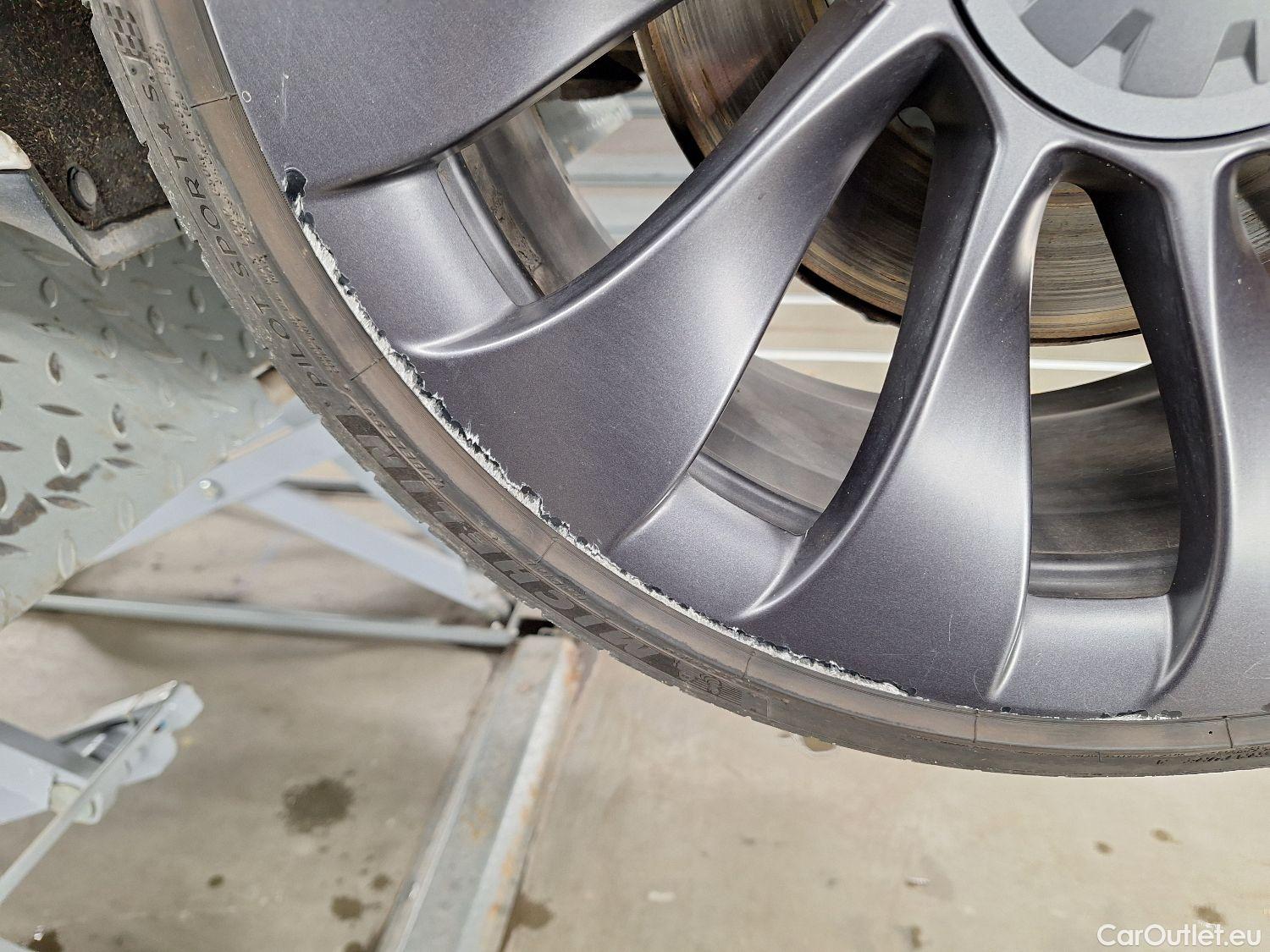  Tesla  Model 3 Tesla,  '18 BEV, Tesla  Performance Dual Motor AWD 4d #11