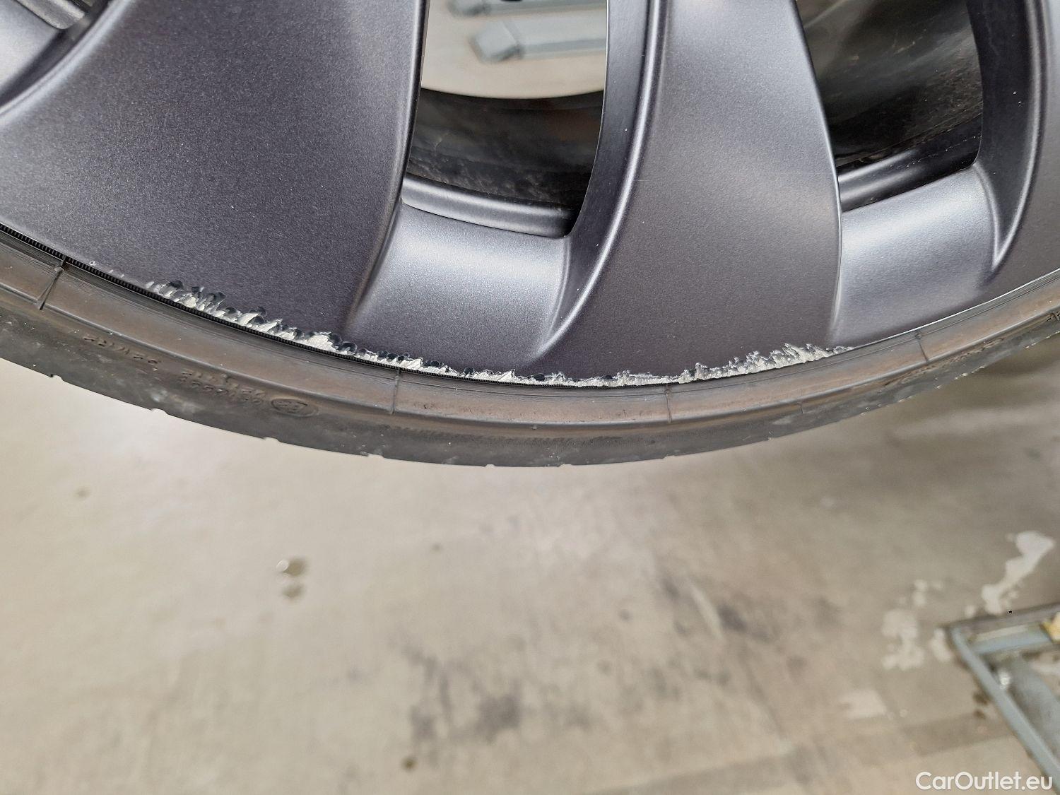  Tesla  Model 3 Tesla,  '18 BEV, Tesla  Performance Dual Motor AWD 4d #15