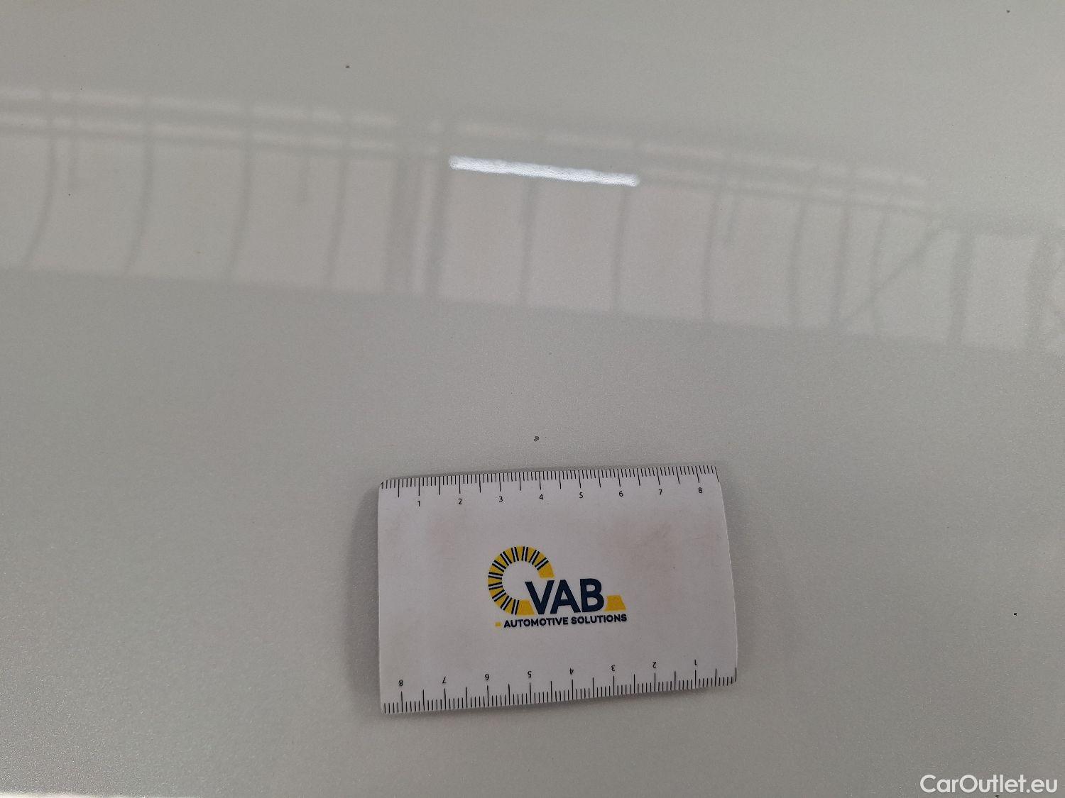  Tesla  Model 3 Tesla,  '18 BEV, Tesla  Performance Dual Motor AWD 4d #39