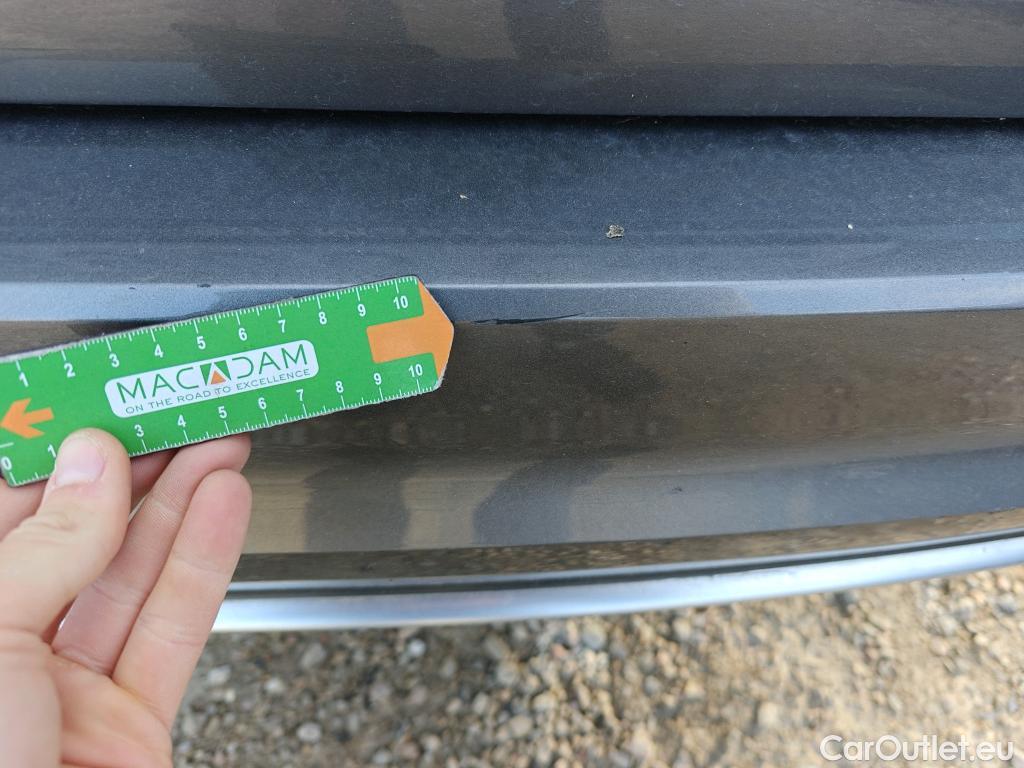  Audi  A4 AUDI  / 2019 / 5P / familiar Avant Advanced 35 TDI 120kW S tronic #23