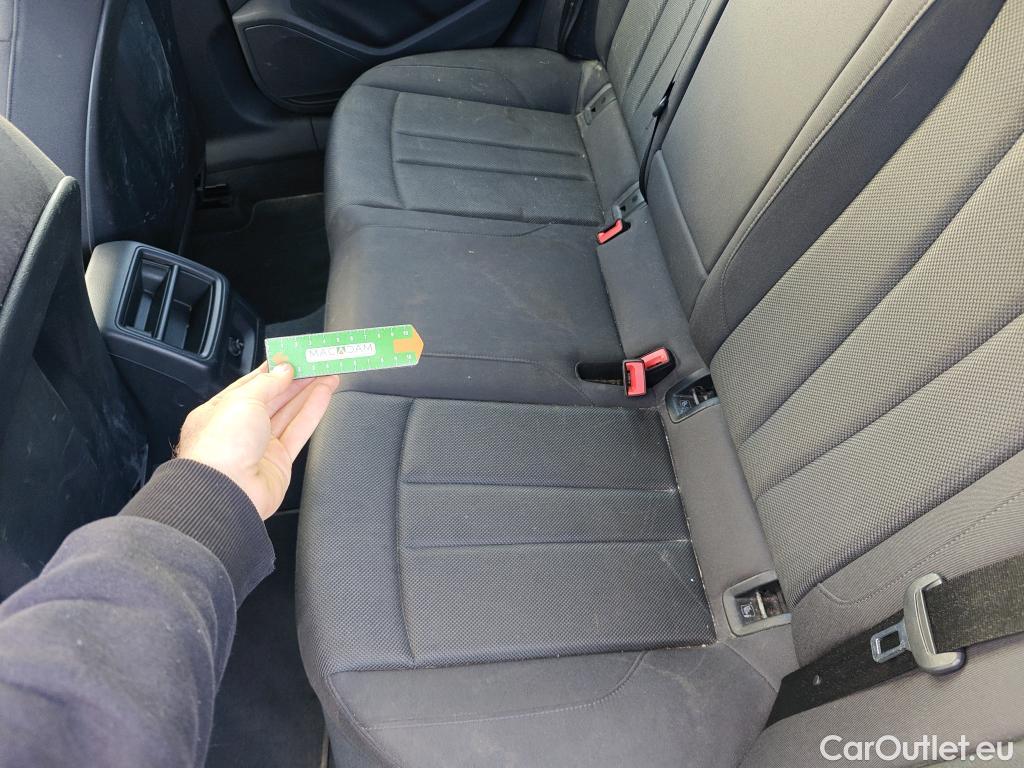  Audi  A4 AUDI  / 2019 / 5P / familiar Avant Advanced 35 TDI 120kW S tronic #26