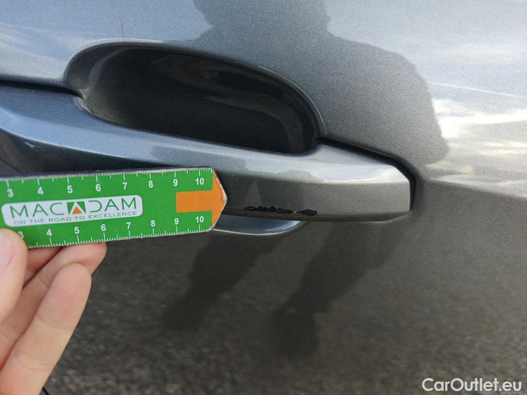  Audi  A4 AUDI  / 2019 / 5P / familiar Avant Advanced 35 TDI 120kW S tronic #34