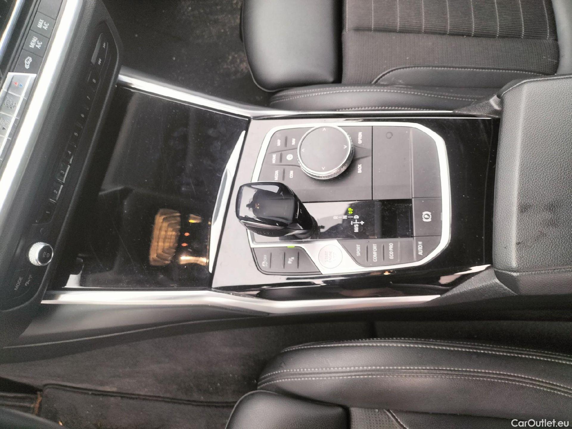  Bmw  Serie 3 BMW  / 2019 / 5P / familiar 320d Auto.Touring #5